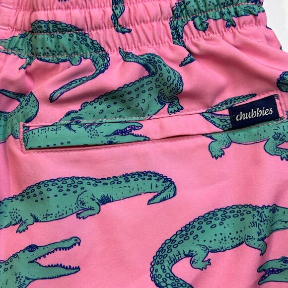 Chubbies mens pink alligator swim trunks 5.5 inch inseam size M - Picture 2 of 4